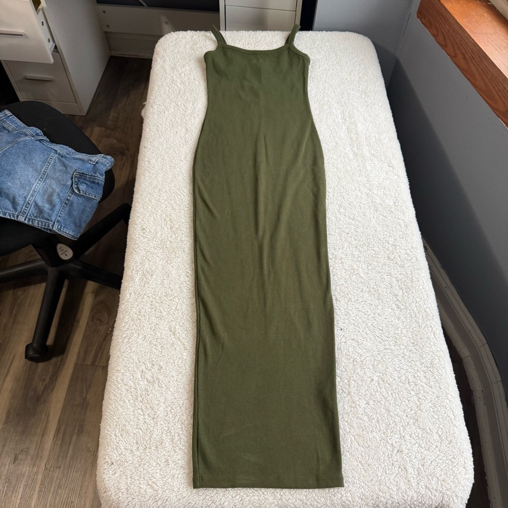 Forever 21 Olive Maxi Dress